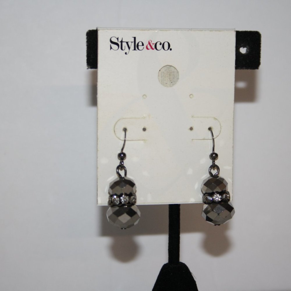NWT Style & co. Gunmetal and crystal dangle earrings 1.5"